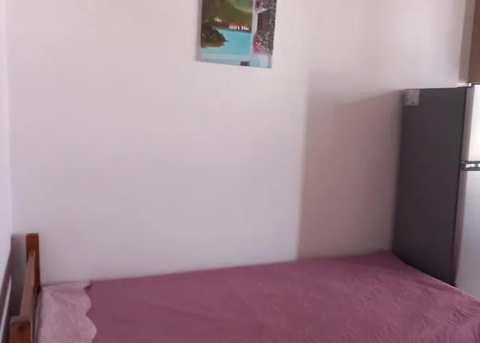 Lejlighed Katerinas Apartmens *