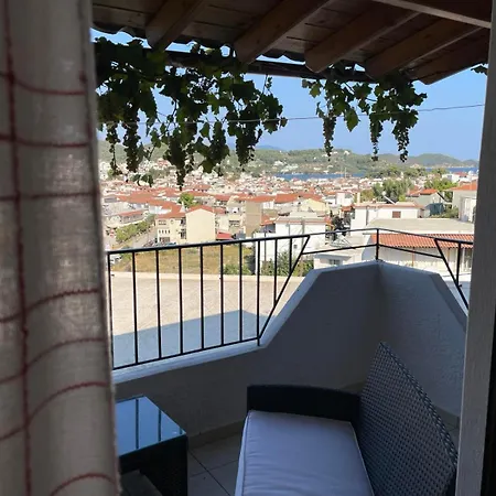 Апартаменты Katerinas Apartmens Скиатос